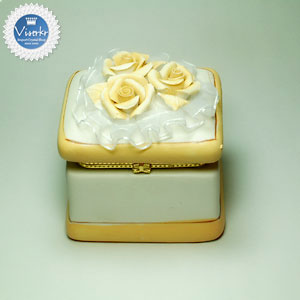 �Z���~�b�N�W���G���{�b�N�X ����