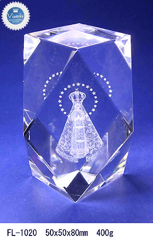 �N���X�^���f�� 50x50x80�H�`�J�b�g