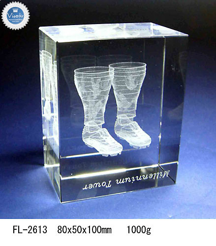 �N���X�^���f�� 80x50x100