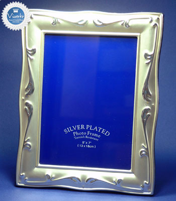 �t�H�g�t���[�� �V���o�[�v���C�g