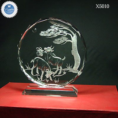 �N���X�^���� �ی^ �r����