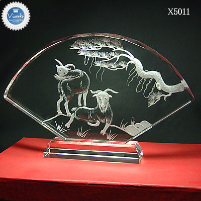 �N���X�^���� ��` �r����