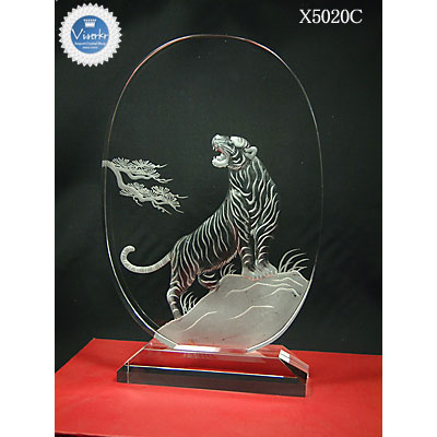 �N���X�^���� �ȉ~�^L �g���[����