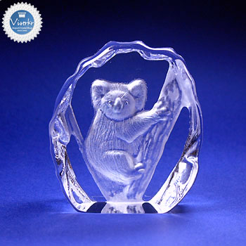 �X�� �N���X�^���� �R�A���[����