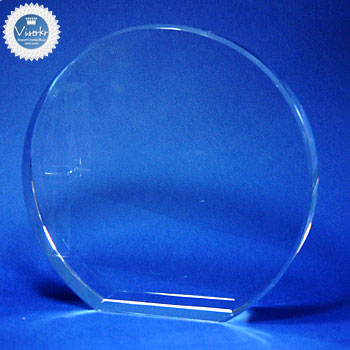 �N���X�^����