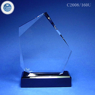 �N���X�^����