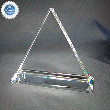 �N���X�^����