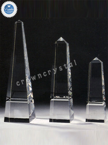 �I�x���X�N�^ �g���t�B�[