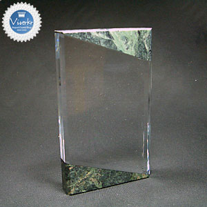 �N���X�^���v���[�g