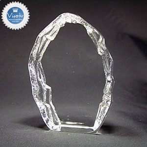 �X�� �N���X�^����