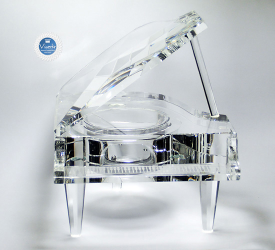 �N���X�^���̒u�� �s�A�m L