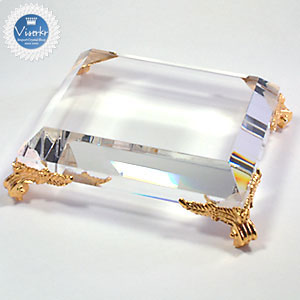 �N���X�^����