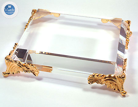 �N���X�^����