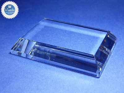 �N���X�^����