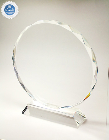 �N���X�^���� �ی^