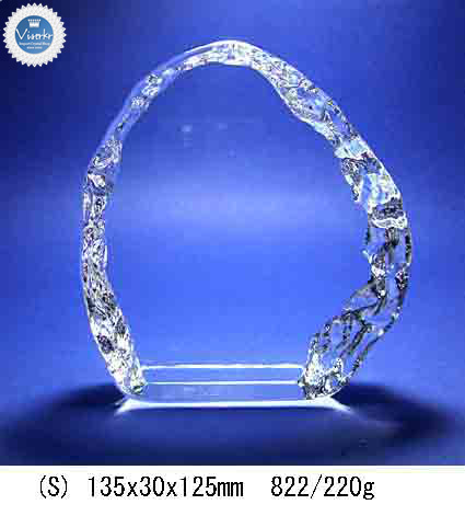 �X�� �N���X�^����