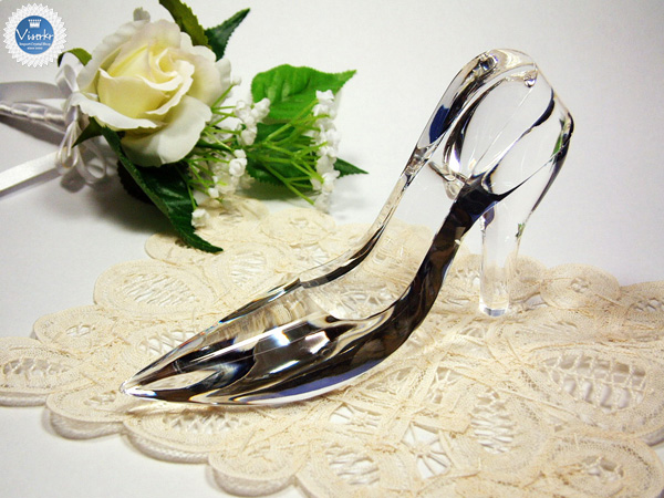 �N���X�^���̌C