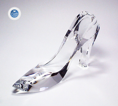 �N���X�^���̌C