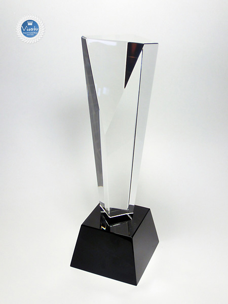 �N���X�^���g���t�B�[