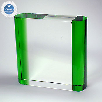 �N���X�^����