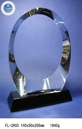 �N���X�^����