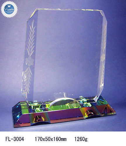 �N���X�^����