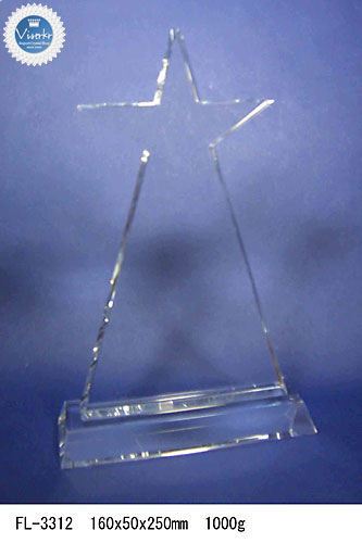 �N���X�^����