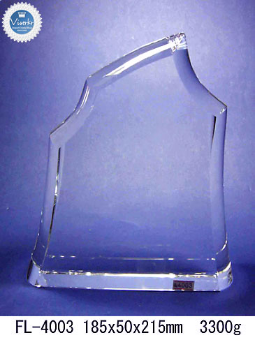 �N���X�^����