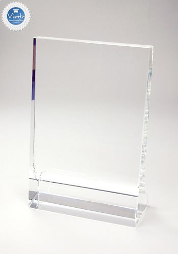 �N���X�^����