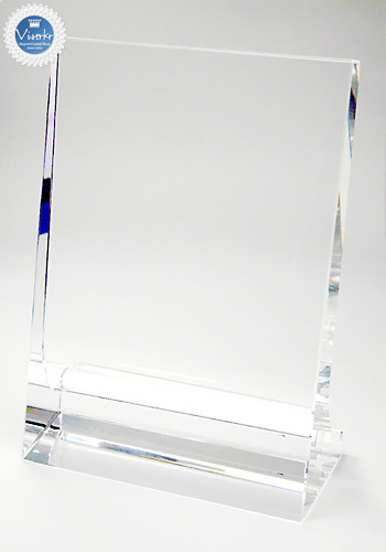 �N���X�^����