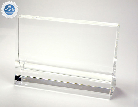 �N���X�^����