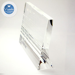 �N���X�^����