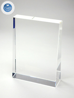 �N���X�^����