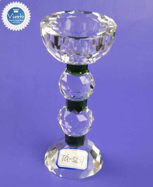 �N���X�^�� �L�����h���X�^���h