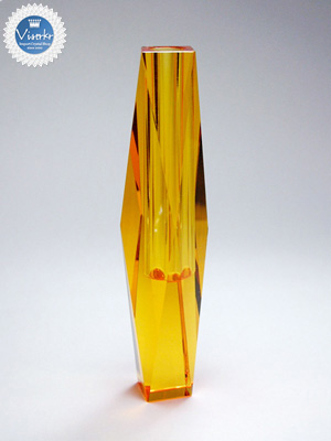 �N���X�^�� ��֑}��