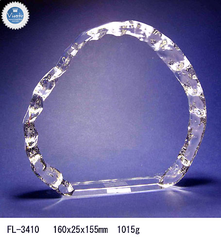 �X�� �N���X�^����