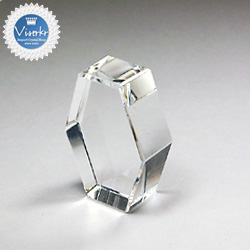 �N���X�^�� �I�[�i�����g