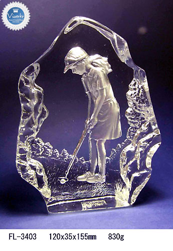 �N���X�^���� �^���[����