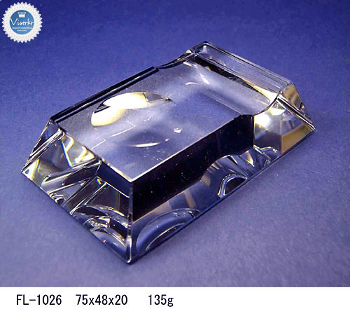 �N���X�^���i�C�t���X�g