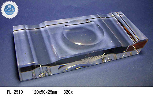 �N���X�^���i�C�t���X�g