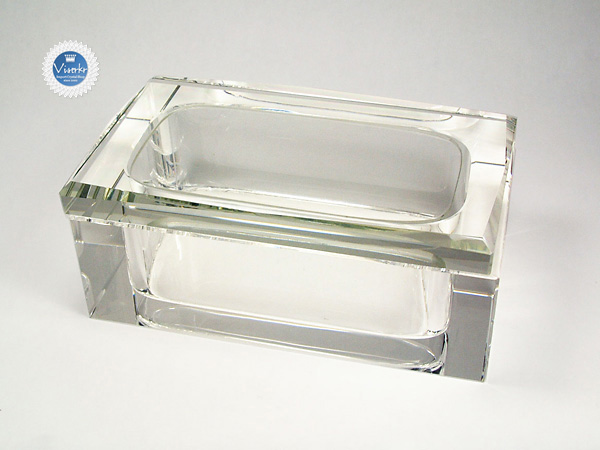 �N���X�^���O���X �{�b�N�X