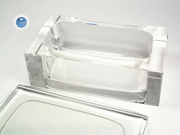 �N���X�^���O���X �{�b�N�X