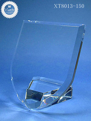 �N���X�^����