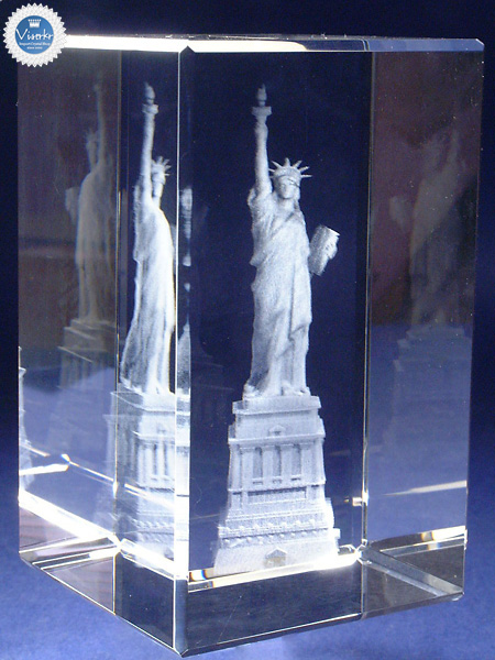 3D�N���X�^�� ���R�̏��_ �ʐ^��