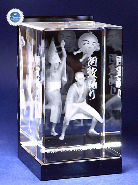 3D�N���X�^�� ���g�x��{���������� �ʐ^��