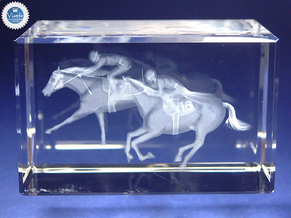 3D�N���X�^�� ���n �ʐ^��