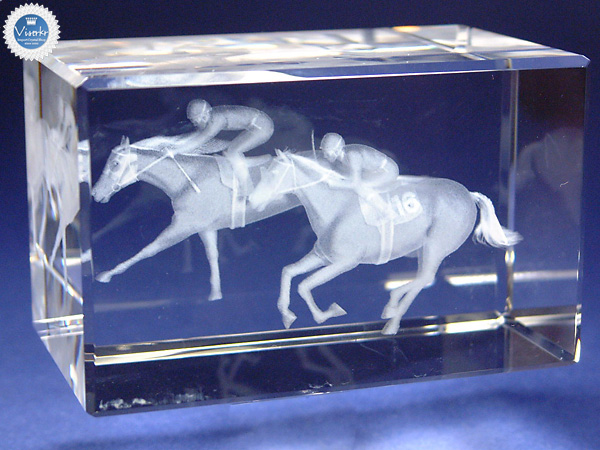 3D�N���X�^�� ���n �ʐ^��