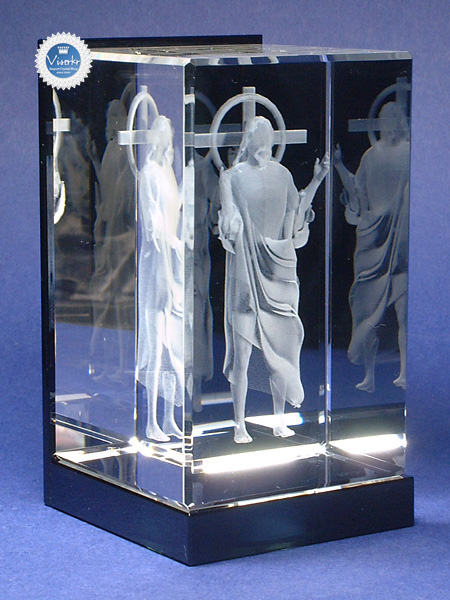 3D�N���X�^��  �C�G�X�E�L���X�g�� �ʐ^��