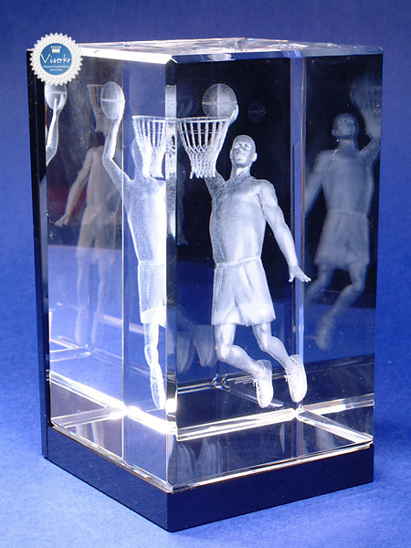 3D�N���X�^�� �o�X�P�b�g�{�[�� �ʐ^��