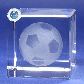 3D�N���X�^�� �T�b�J�[�{�[�� �ʐ^��